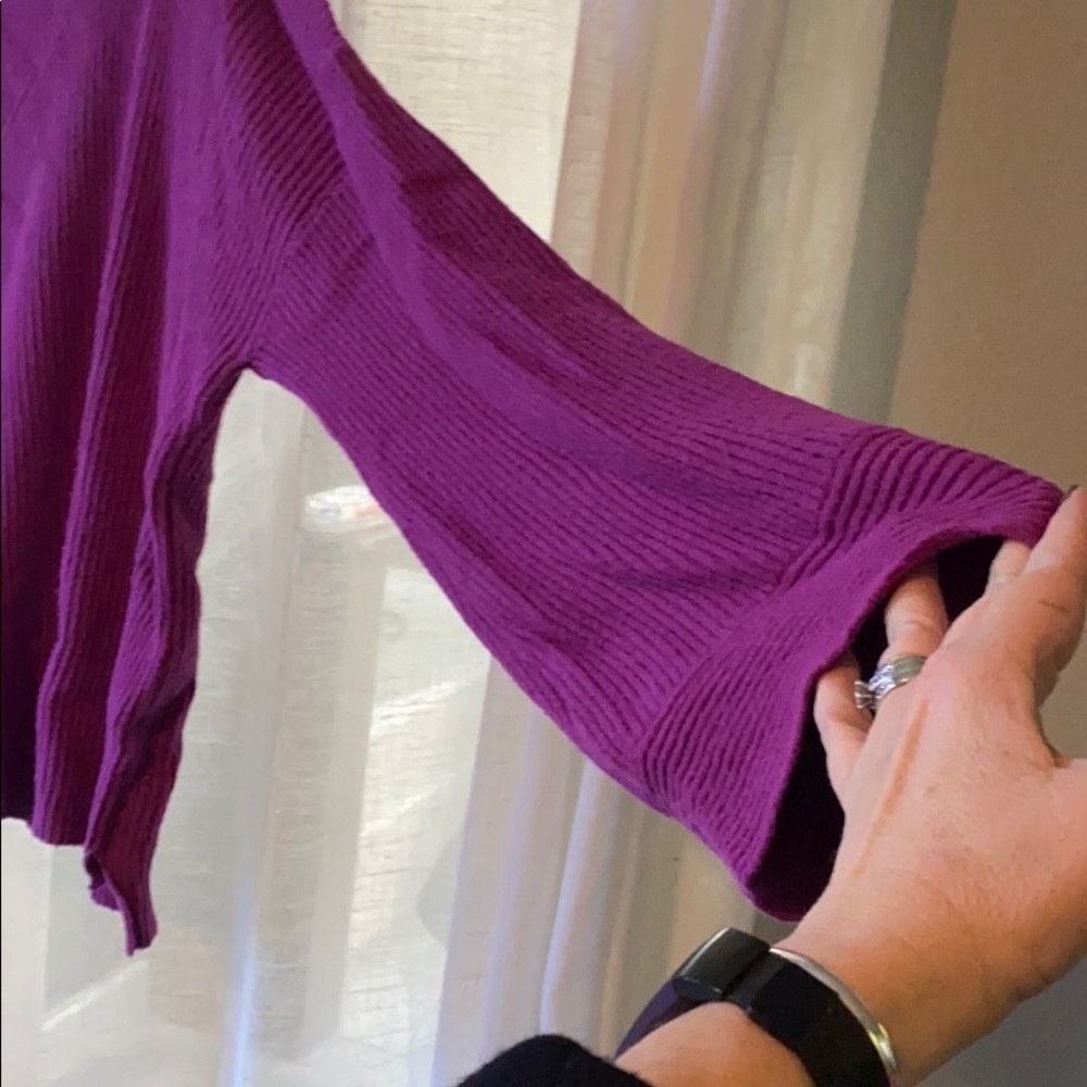 Sweater - Picture 3 of 3
